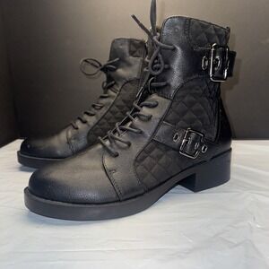 Rocket Dog Pearly Black Boots Women's‎ Size 9